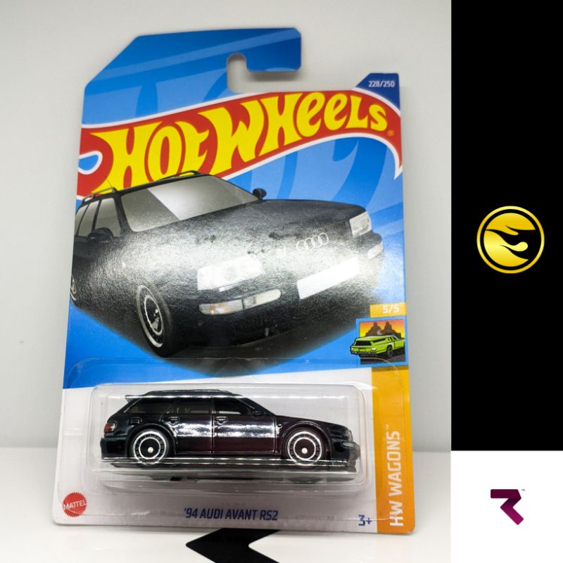 Hot Wheels 94 Audi Avant RS2 Super Treasure Hunt THS 2022
