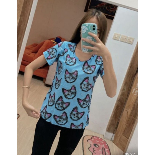 Kaos Kaus Atasan Korea Wanita All Size Bagus New Collection