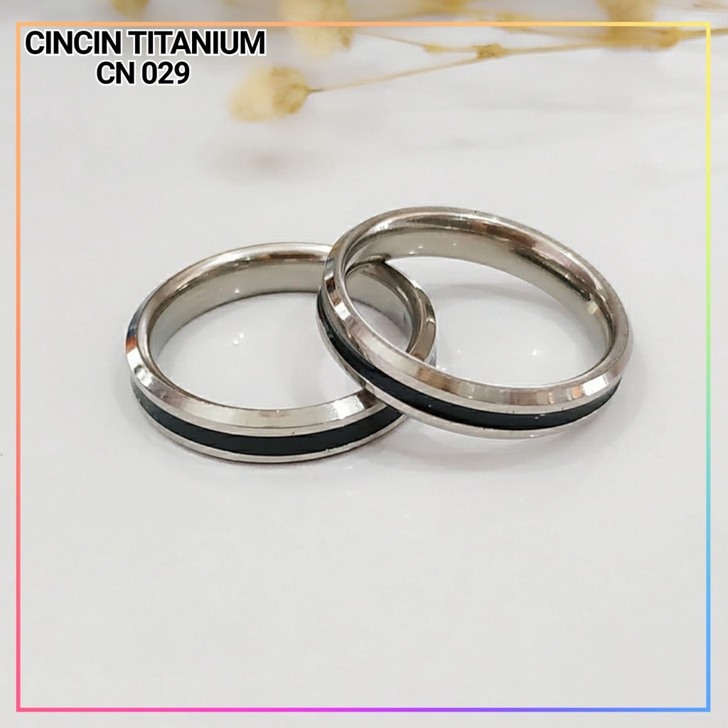 Cincin Titanium/stainless steel couple harga/1biji cincin dewasa elegan silver kombi black perhiasan lapis emas silver CN 029