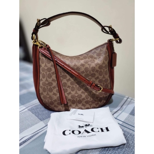 PRELOVED COACH SUTTON HOBO