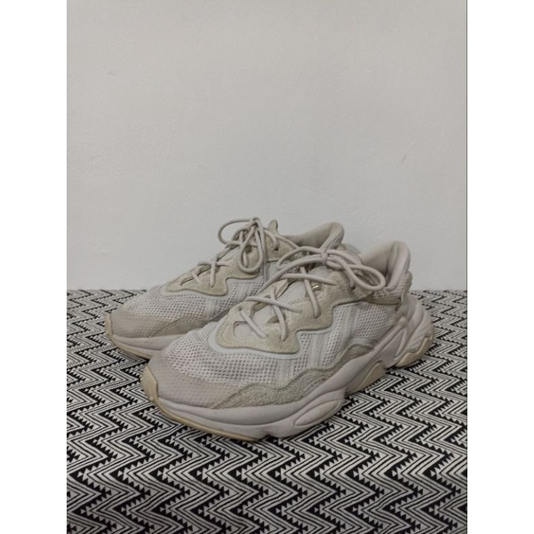 Adidas Ozweego chalk pearl cloud white 42 2/3