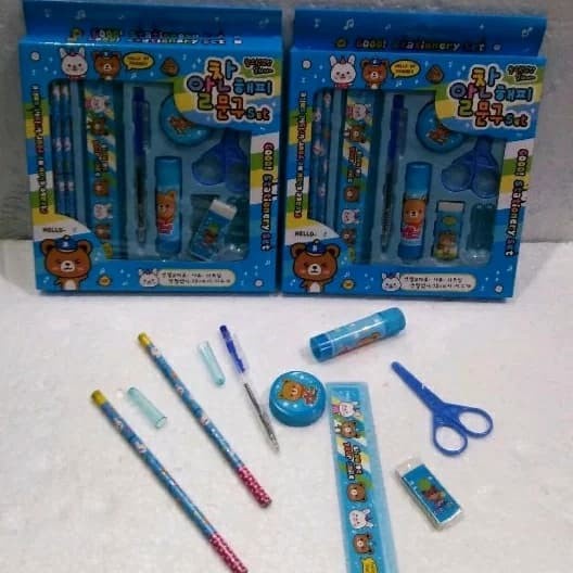 

Alat Tulis Paket box