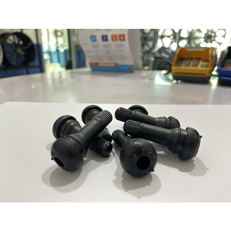 Pentil Karet Tubless Pentil Velg Mobil Tubles Black