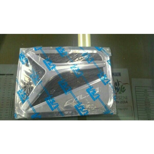 [READY] Tank Cover Calya/Sigra / Perlengkapan Variasi Mobil Murah / Aksesoris Eksterior pelindung mo