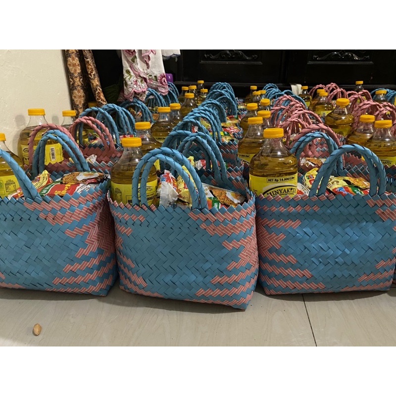 READY STOCK ~ Tas Anyaman Plastik LURIK KECIL (S) Untuk Hampers  Lebaran Parcel Berkat Tahlilan Sembako Hantaran Muat Kotak Nasi