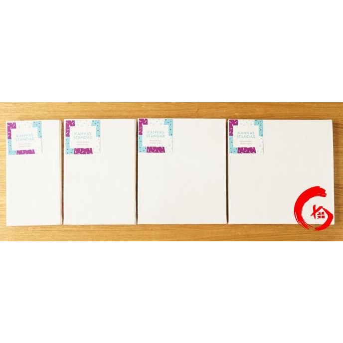 

Kanvas Standar Graha Lukis Set 3