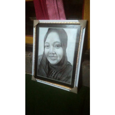 lukisan wajah pensil