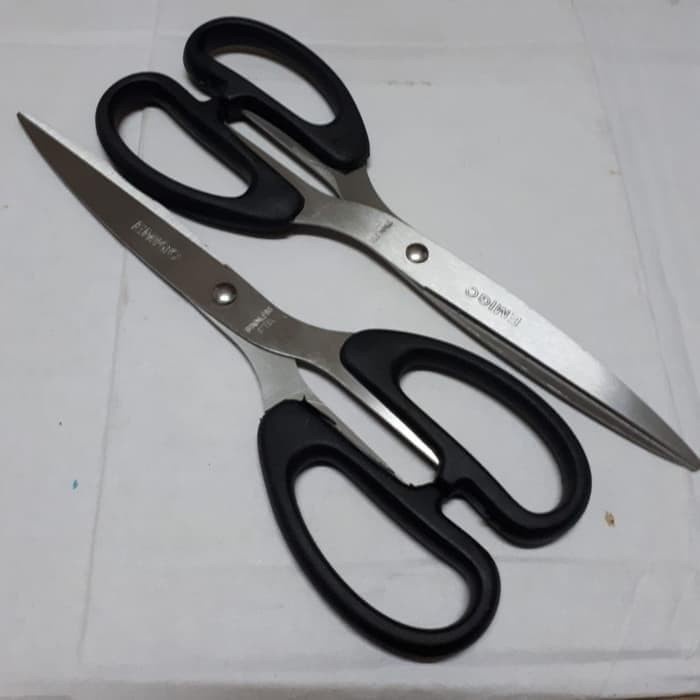 

Jual Em-185 Gunting Emigo Besar Stainless Steel 20Cm 20 Cm Limited