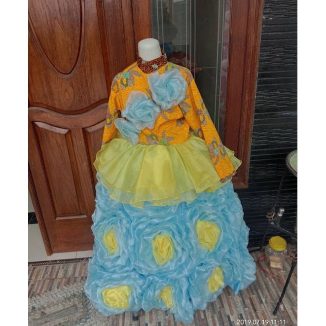 Gaun batik Anak bekas