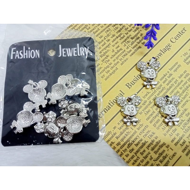 Liontin permata dengan motif elegan harga/10 pcs