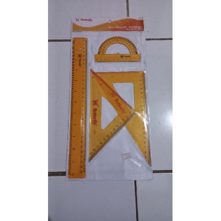 

Penggaris Set Segitiga Butterfly BT 760 30 cm