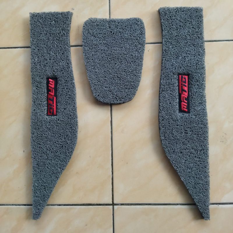Karpet pijakan kaki motor  Aerox new 125/150 connected tebal