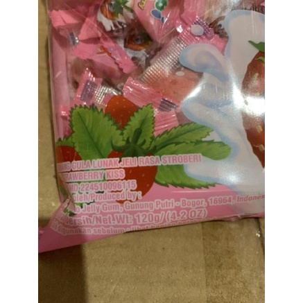 

BIG SALE permen Yupi Strawberry Kiss Pack 120 gram
