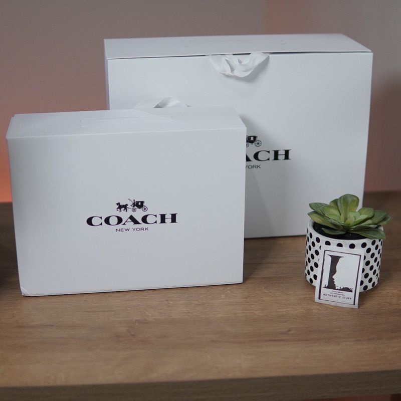 Box Coach Magnet Kotak Tas Import