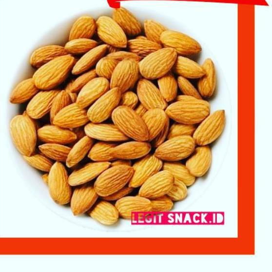 

10.10 Terlaris Kacang Almond Roasted Kupas Tanpa Kulit Almond 500gr serbuuu !