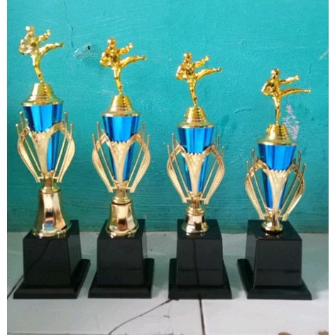 Piala Body 102 Juara 1-4 +Patung Silat