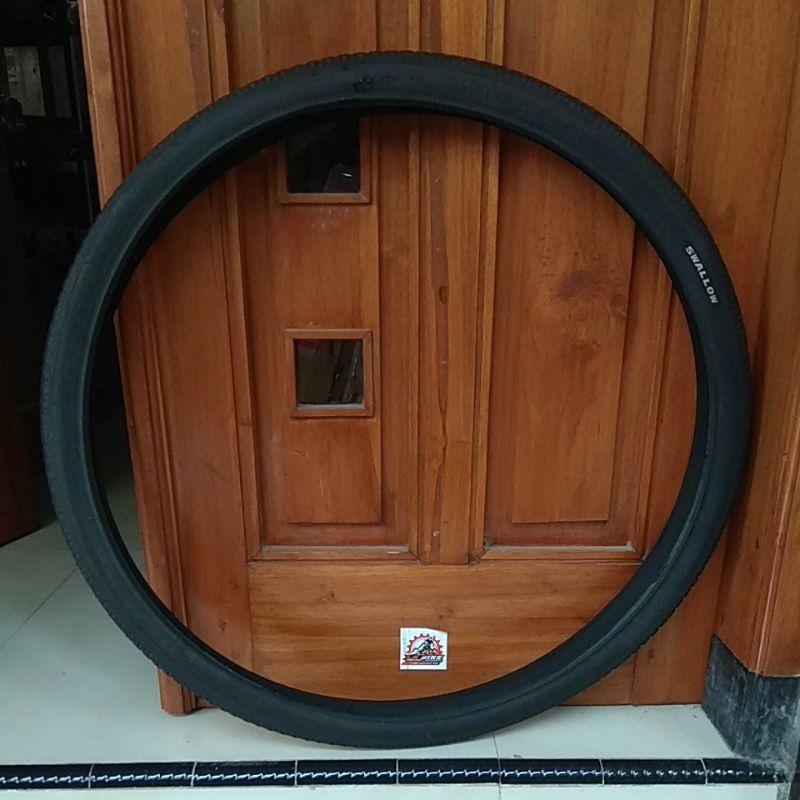 BAN LUAR SWALLOW 26 X 1.75   42-559