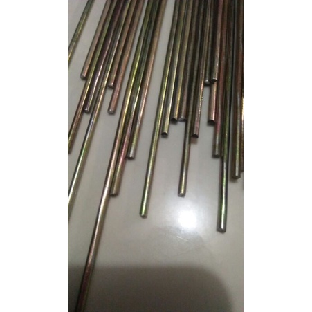 Ruji besi buat sangkar kotak