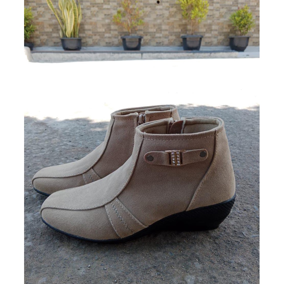 sepatu boots wanita terbaru ASCHO a04