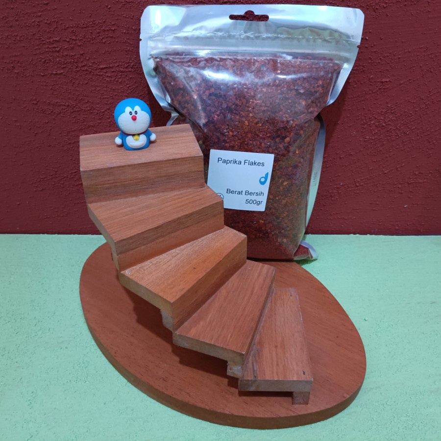 

Paprika Kering Cacah 500 gram / Red Bell Pepper Dried Flakes 1/2 kg Cacah Sangat Kasar / Rempah / Bumbu Masak / Spices