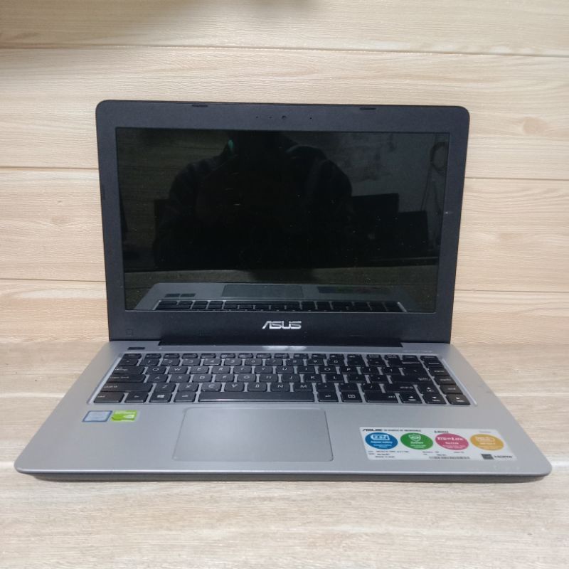 asus A456URK i5-7200 Ram 4gb/1tb mvidia 930mx second