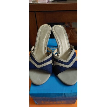 Sandal wanita preloved