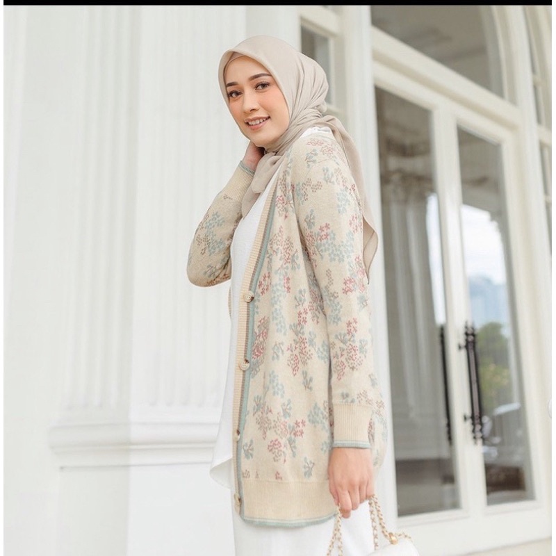 Cardiga Muda Official x Mega Iskanti Preloved
