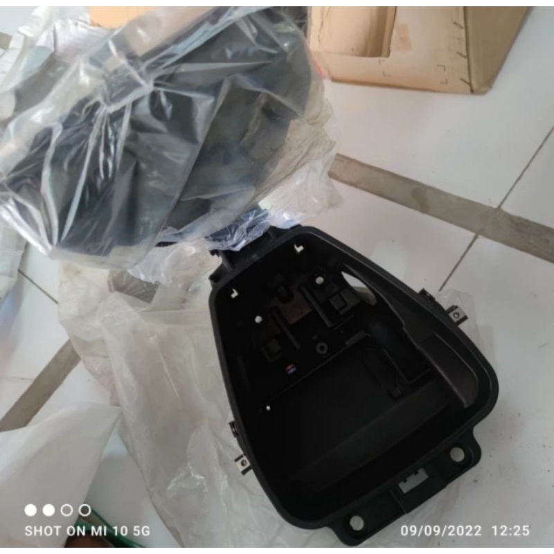 Box bagasi Scoopy karbu ORI AHM