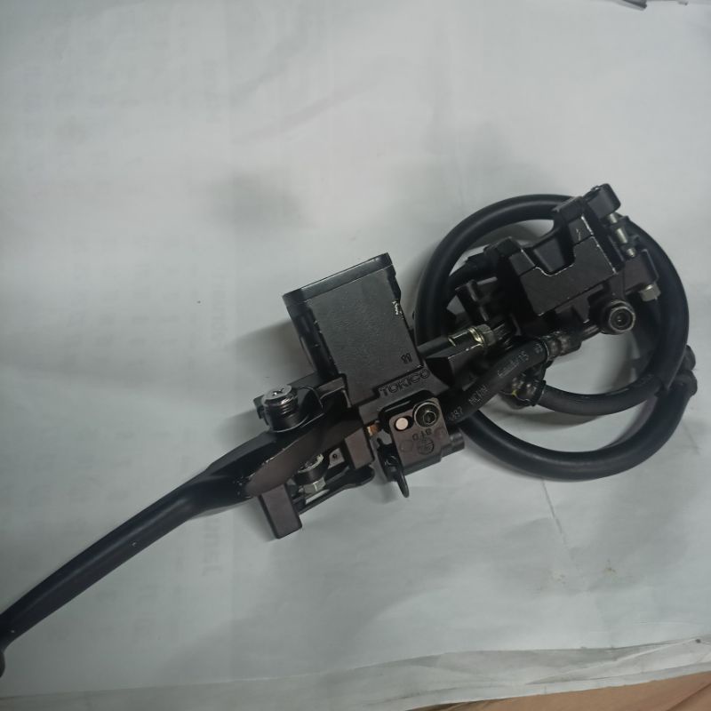 MASTER REM DEPAN PLUS SELANG CAKRAM KALIPER VARIO 150 VARIO 125 CBS TOKICO