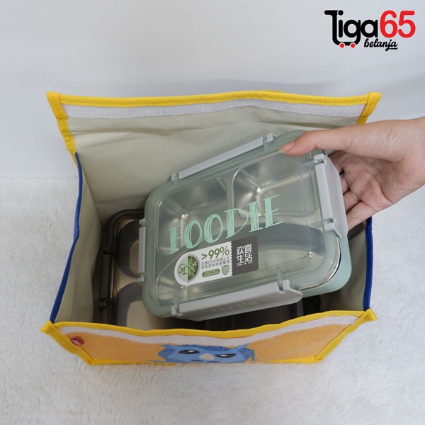 Bag Lunch Box Segitiga 614