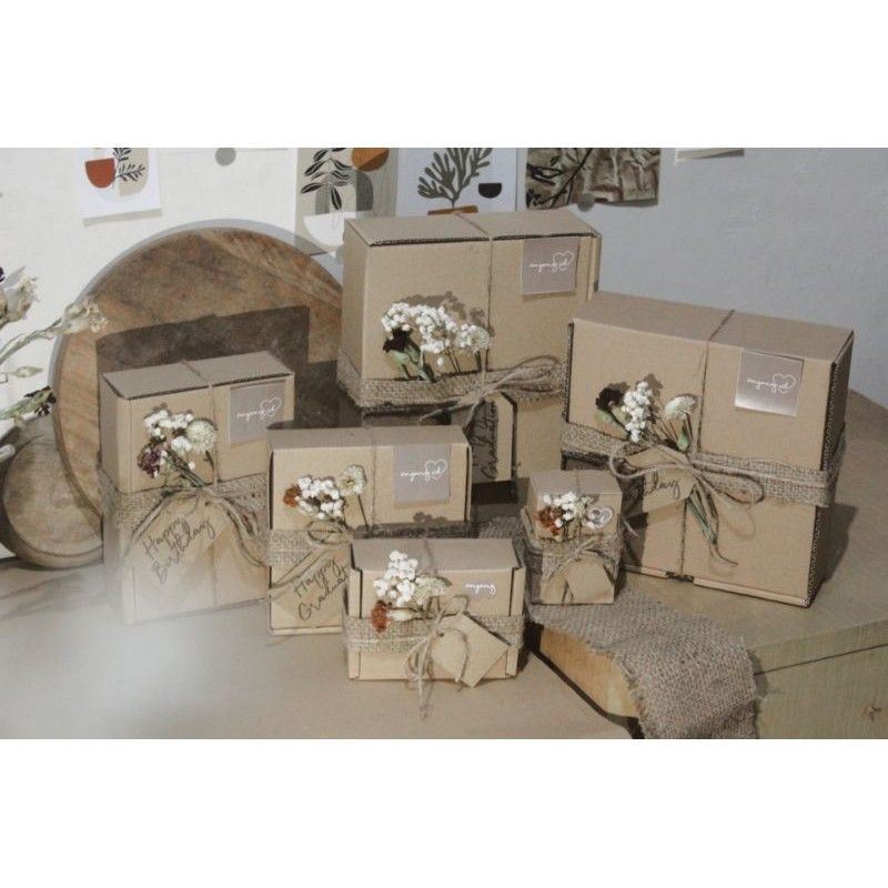 

KOTAK KADO / GIFT BOX / HAMPERS RUSTIC / BOX KADO / DUS BOX