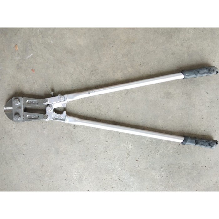 

Cuci Gudang Gunting Besi Beton 18" / Pemotong Behel 18 Inch - Bolt Cutter Terlaris