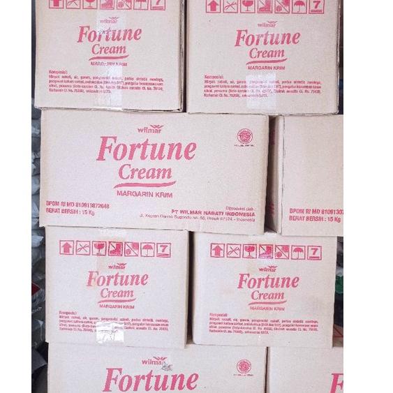 

Wow banget--Mentega Fortune Cream Repack 500gram / Fortune Margarin 500gr / Mentega Kuning Fortune Termurah