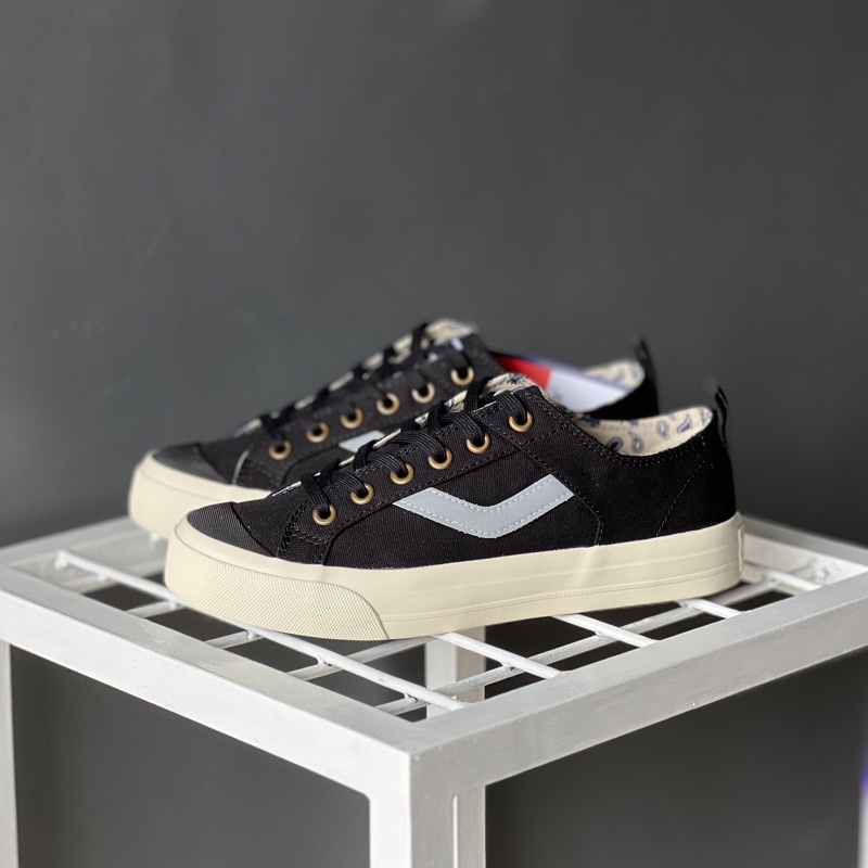 Ventela Reborn Reflective Black natural