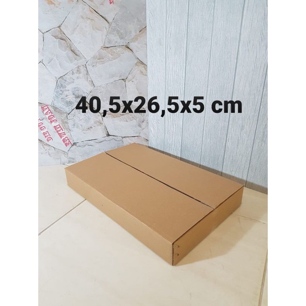 

Kardus / Box / uk 40,5x26,5x5 cm / Kotak Karton packing polos baru ST