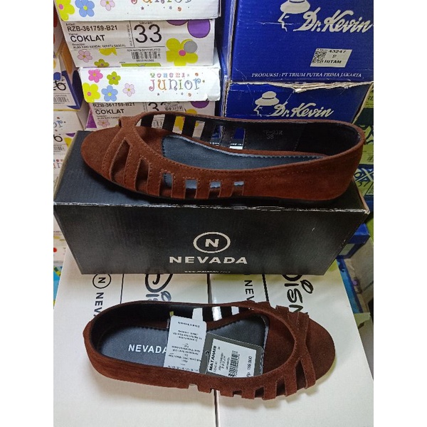 Sepatu sandal Nevada original