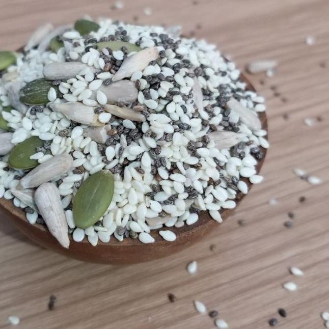 

limited STOCK!500gr Mix seeds|SQ3