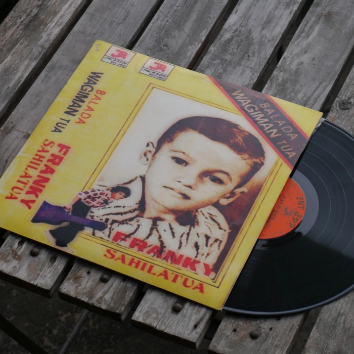 Piringan Hitam Franky Sahilatua ; Balada Wagiman Tua