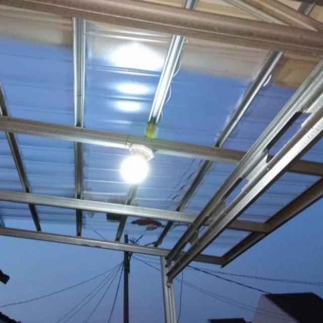 Cepaat--GENTENG TRANSPARAN 1 X 4 DOPLAS