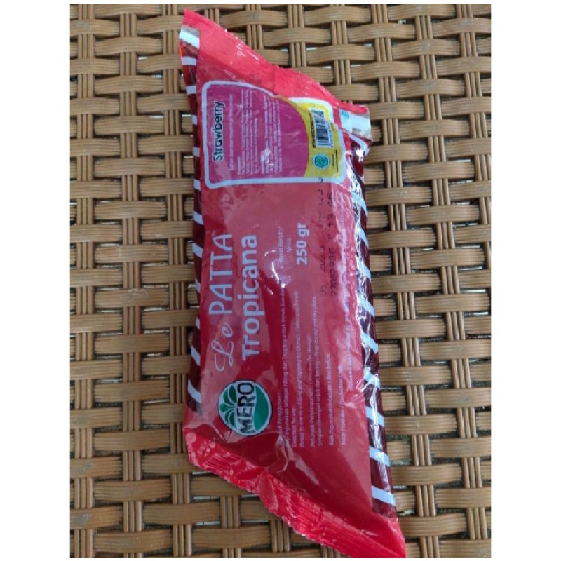 

SELAY STROBERI LE PATTA 250g