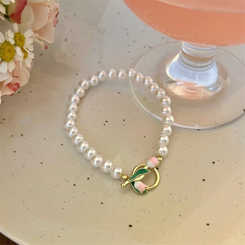2022 Gelang Tangan Rantai Aksen Bunga Tulipmutiara Imitasi Gaya Vintageperancis Untuk Wanita