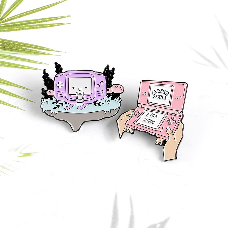 Bros Pin Enamel Desain Game Console Kawaii Monster Elfin 90s Untuk Kerah