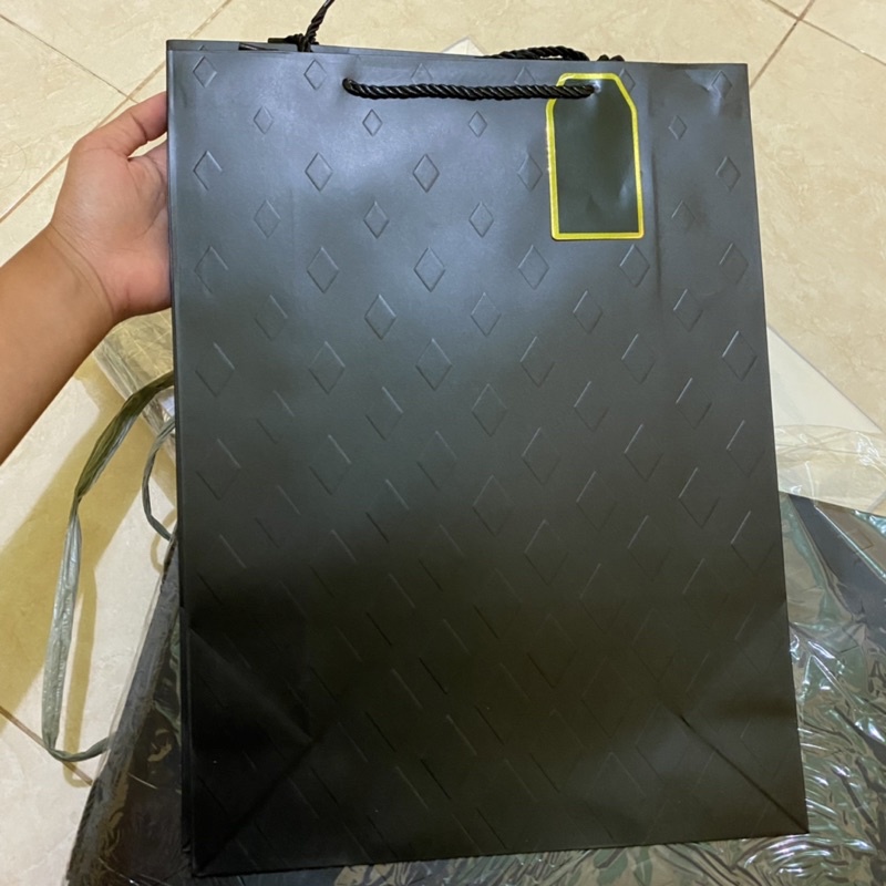 

Paperbag Premium 31x12x41 cm