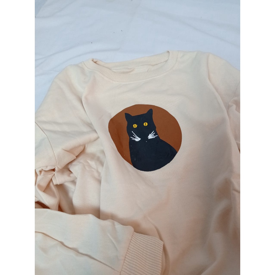 Sweater Oversize Wanita Cat Crewneck Wanita