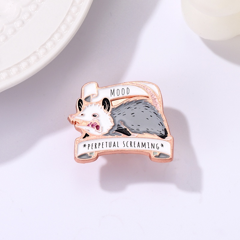 Bros Pin Enamel Bentuk Kartun Hewan Possum
