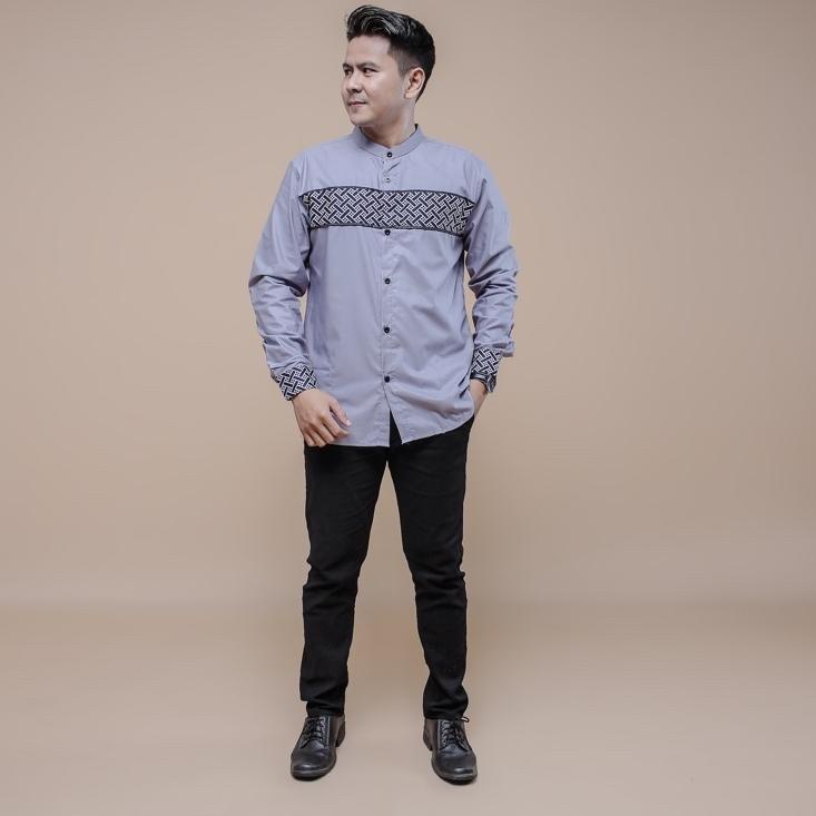 Baju Koko Pria Lengan Panjang Motif Kobata Kombinasi Batik Warna Silver ‣ AC.18Oc22ғ