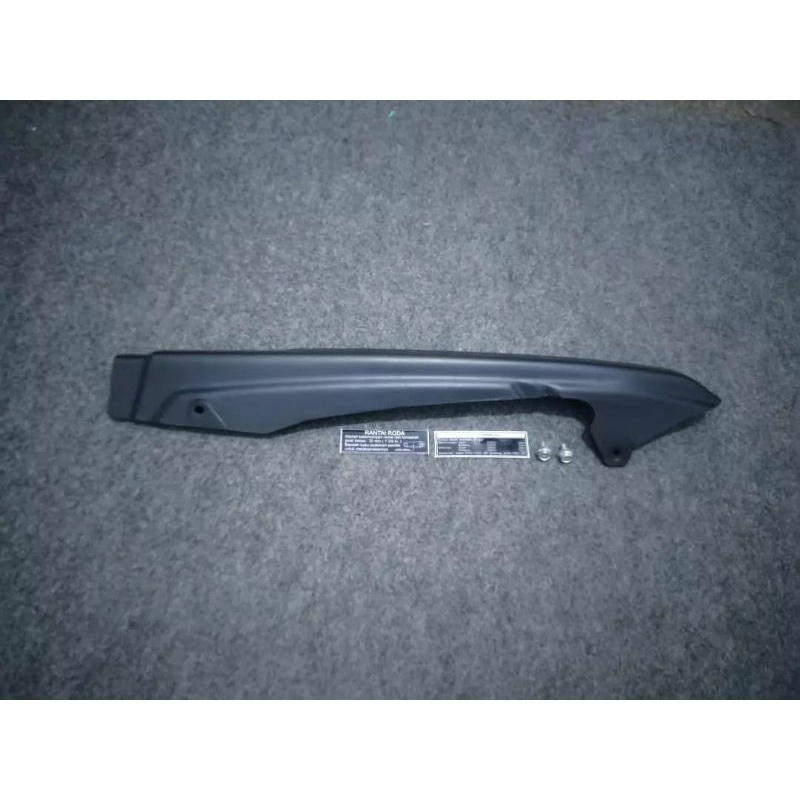 Tutup penutup cover caver rantai katengkas pelindung rantai Rante plastik hitam Honda win Ori origin
