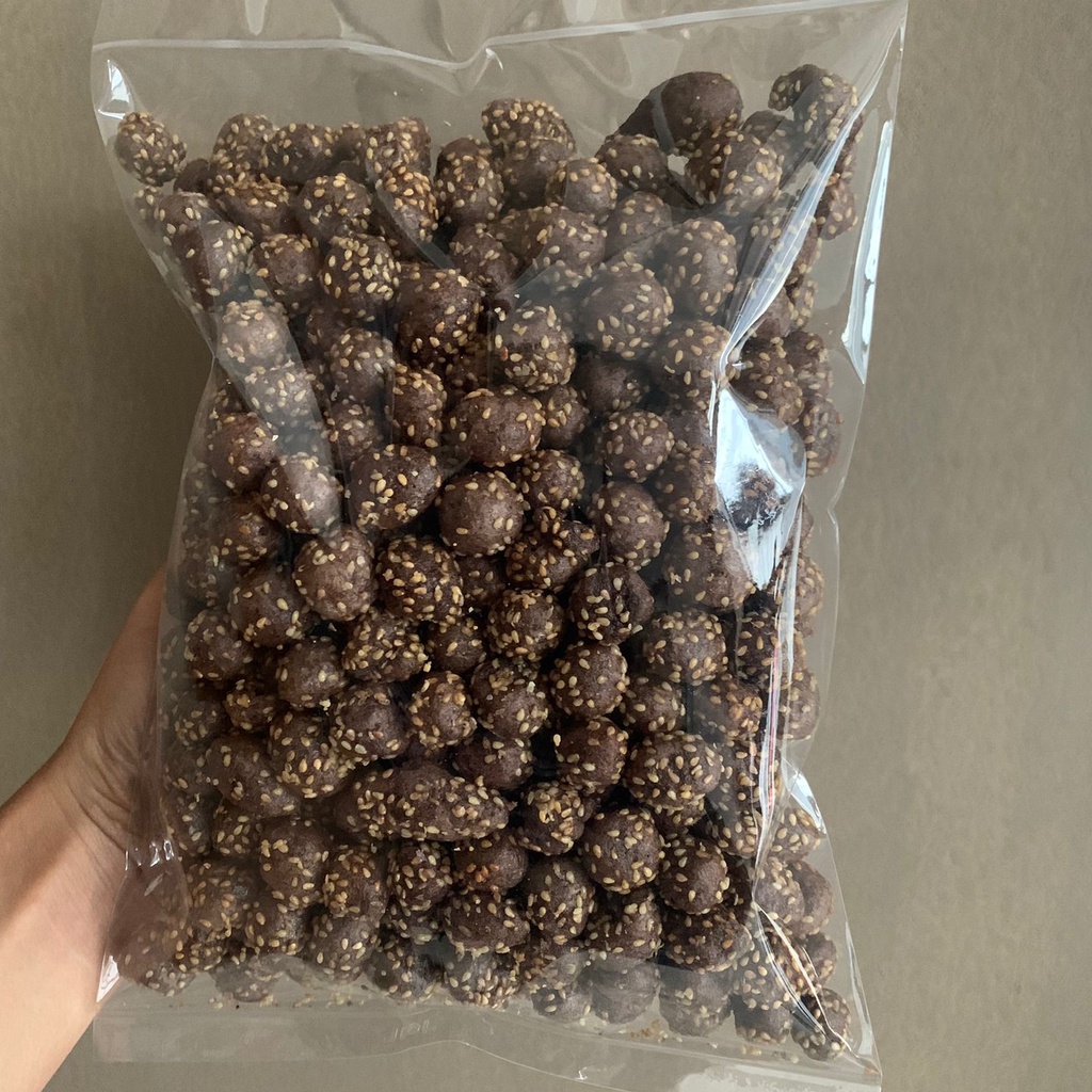 

Kue Ciput Cokelat Wijen 250gr / Cemilan Ciput Wijen