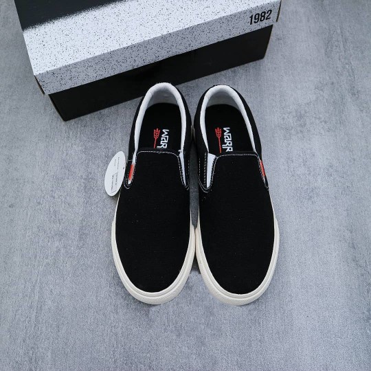 Sepatu WARRIOR  Arthur Slip on Black White / All White / All Black Original Sepatu Selop