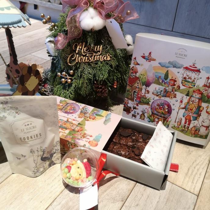 

Christmas Hampers 2021 type A